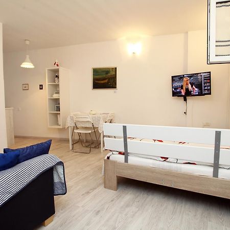Apartma Mery Piran Zewnętrze zdjęcie