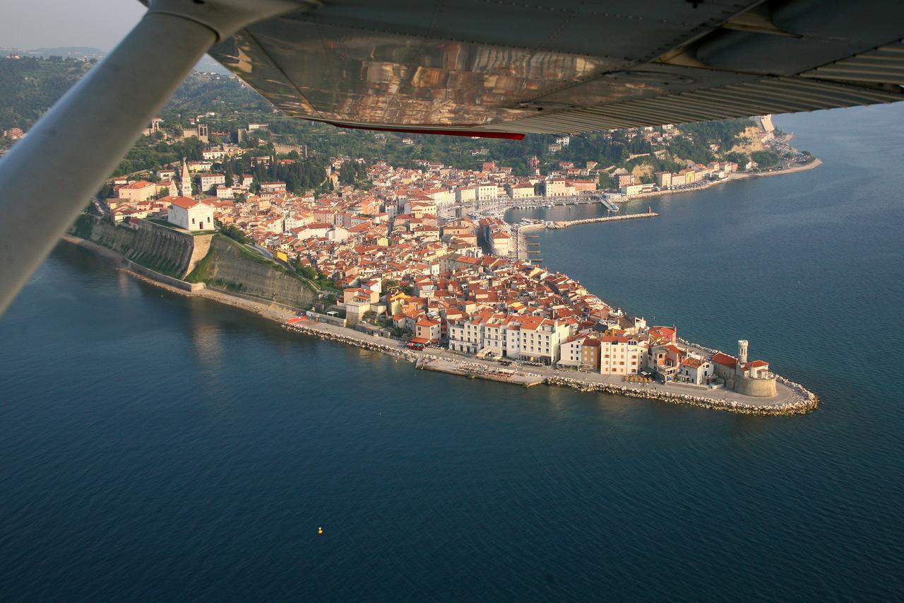 Apartma Mery Piran Zewnętrze zdjęcie